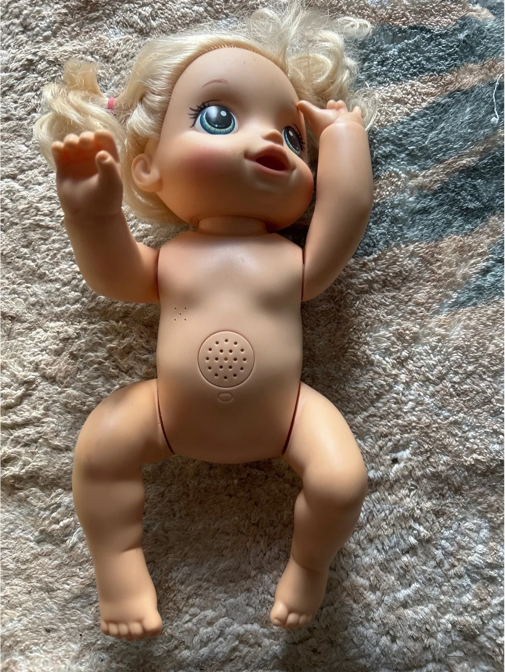 Baby alive crawl